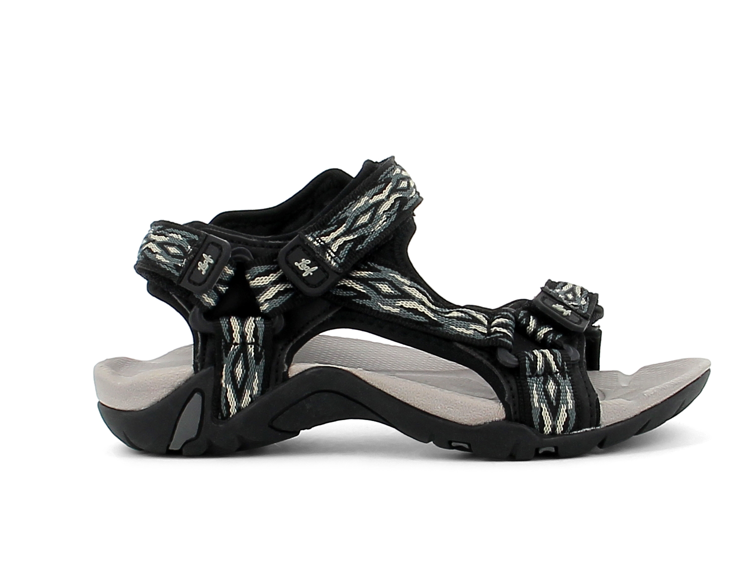 Esbo_Black-0000 Esbo_Black-0000
